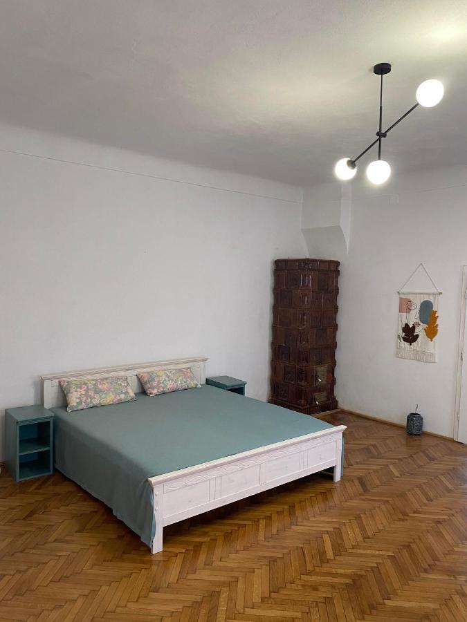 Apartament Istoric Ultracentral - With Parking Sibiu Luaran gambar